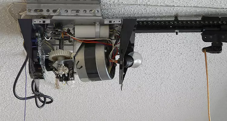 Emergency Garage Door Opener Repair in Ashland, CA