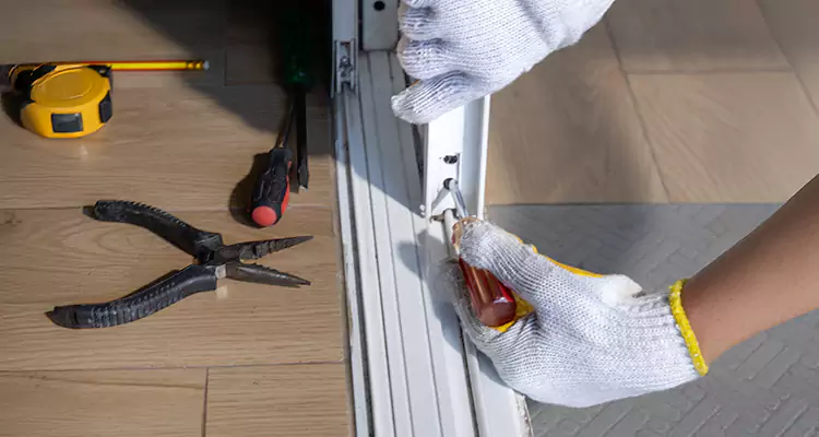 Screen Door Wheel Replacement in Ashland, CA