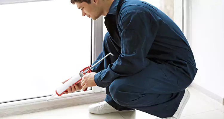 Window Glass Caulk Repair in Ashland, CA