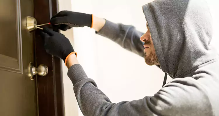 Emergency Motel Lock Repairs—Available 24/7 in Ashland, CA
