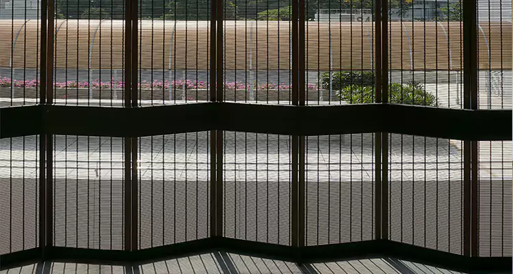 Front Screen Door Repair in Ashland, CA