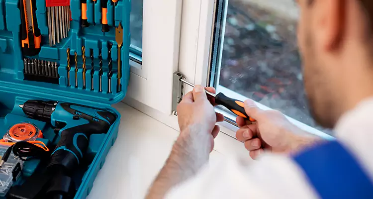 Mirrored Sliding Doors Replacement Expert in Ashland, CA